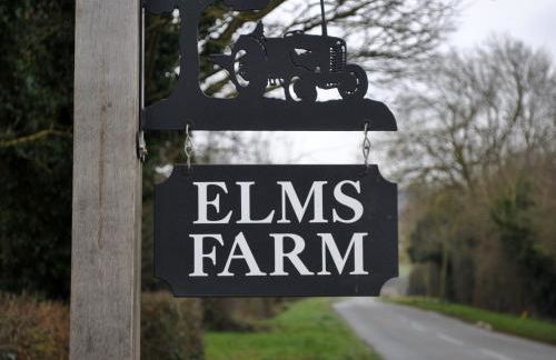 Elms Farm - Photo 10