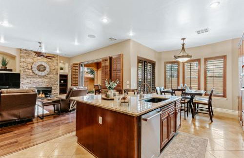 Luxury Retreat with Heated Pool & Hidden Game Room home - Photo 8