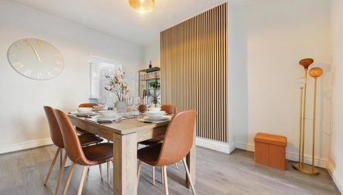 Miranda House - Air Host & Stay - Sleeps 7 - Foto 2