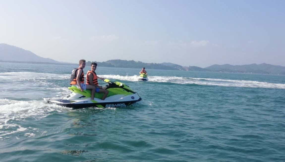 Tour de jet ski por Koh Phangan