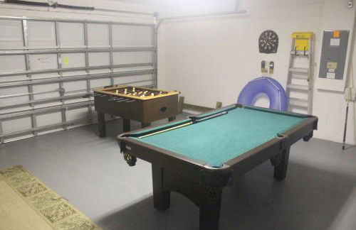 Beautifully Decorated Remodeled Pool Home - Foto 20