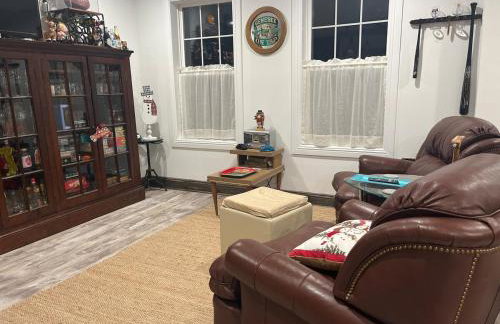 Luxurious Lower Level - Foto 35