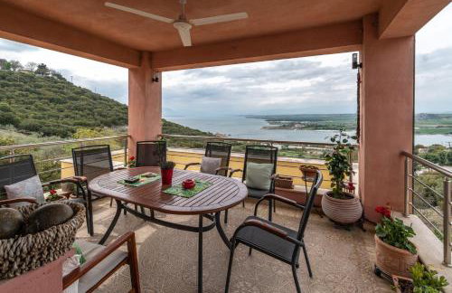 Villa Neraida - Photo 1