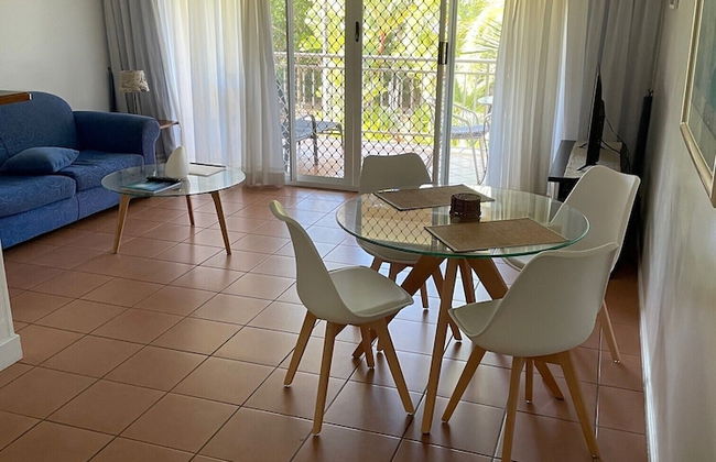 The York Beachfront Holiday Apartments - Photo 2