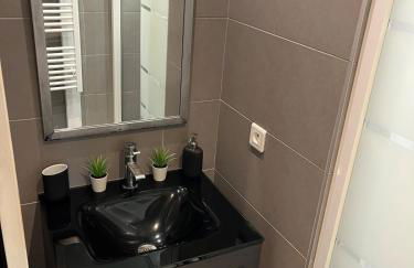 Golden Gates, proche Bordeaux, parking gratuit - Foto 5