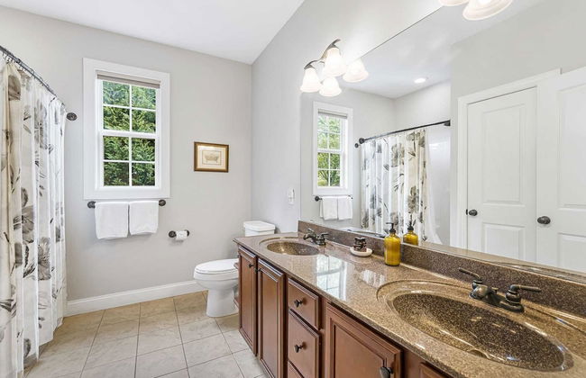 Fairview Vista by Avantstay 10 Mins to Asheville - Foto 19