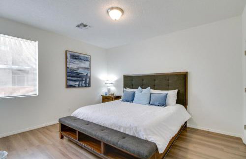 3 Mi to Old Town Albuquerque Townhome with Yard! - Photo 9