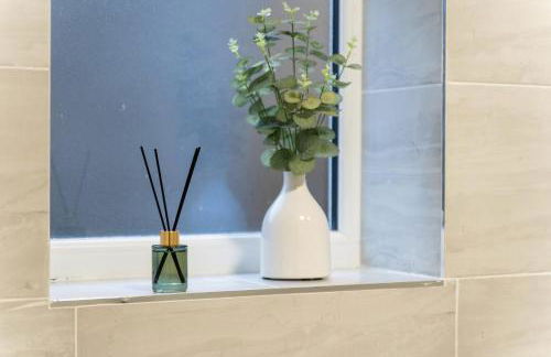 Stylish Apartment - On Street Parking - Smart TV & Netflix 3MH - Foto 22