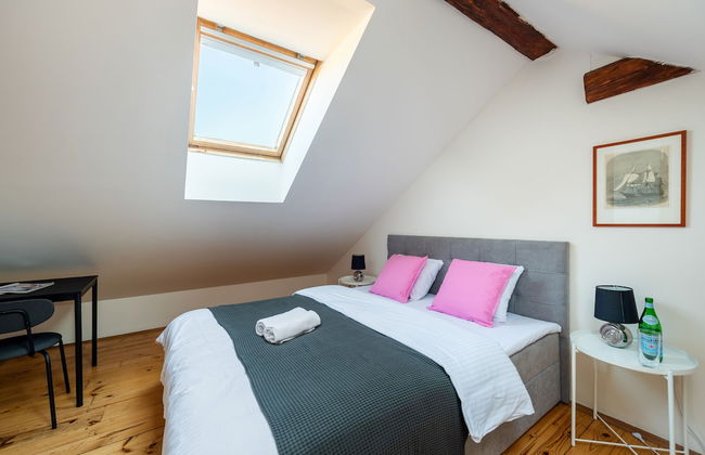 Spacious 2-level apart National Theatre - Foto 10