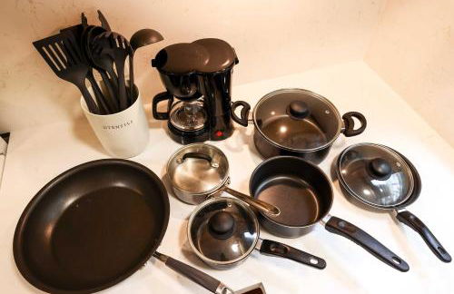 Honolulu Vacation Rental Walk to Beaches - Foto 10