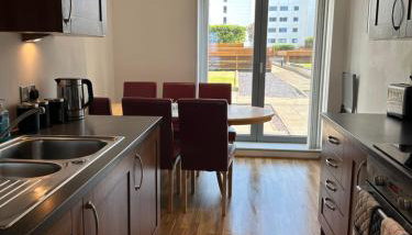 Stunning Waterfront Western harbour Apartment - Foto 4