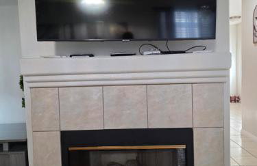 Newly Listed Family Friendly Fontana House - Photo 18