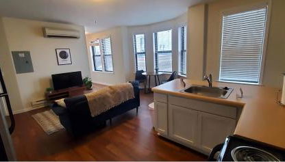 Perfect 1BR In Prime Location & View of Stadiums - Photo 5