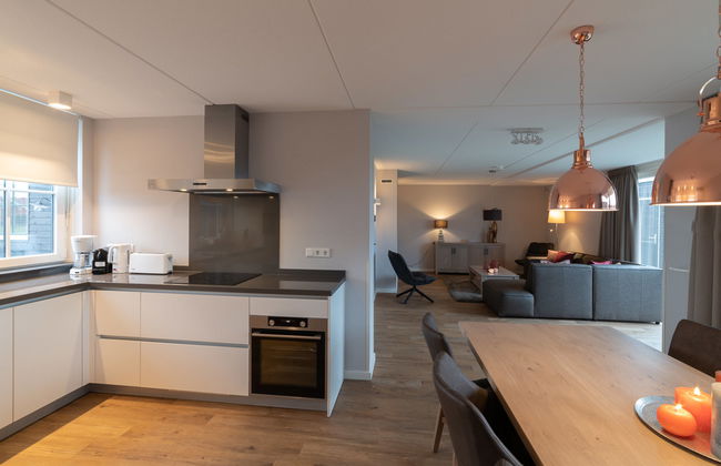 3 bedroom House in Colijnsplaat with garden and terrace - Photo 7