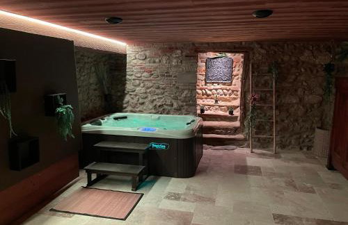 Maison Pérouges spa - Foto 1