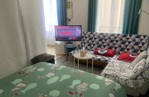 Paris Sud-porte de Gentilly mignon T2 250 m de Paris - Foto 3