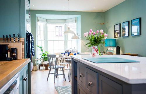 Gwalia House - A Luxurious Townhouse in the Heart of Laugharne - Photo 1