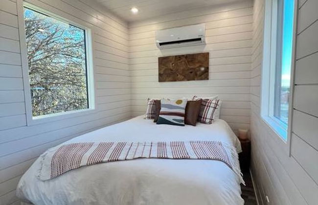 NEW The Flagship 2 Story Container Home - Foto 4