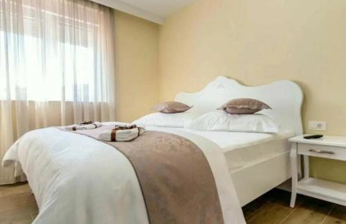 Villa Zara with heated Hydromassage-Pool - Foto 18