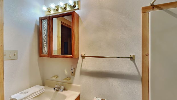 Peek-a-Boo Cabin by Ruidoso Vacation Rentals - Foto 5, Servicios del alojamiento