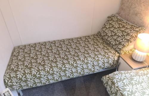 Bock Retreat Lodge 54 with Hot Tub - Photo 21