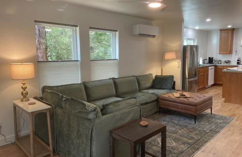 The Magnolia Meadow Retreat - Photo 39