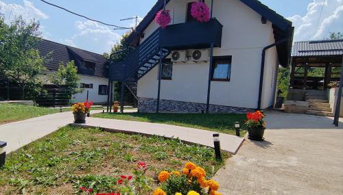 Apartments Sertic 4 stars - Foto 4, Garden, Garden view