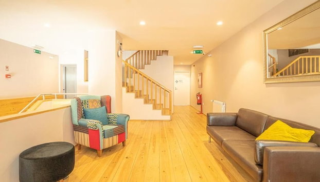 FLORES 36 by YoursPorto - Foto 4, Sala de estar do lobby