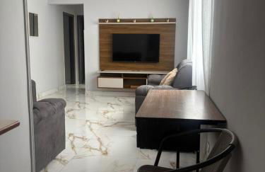 Apartamento com Estacionamento, Wi-Fi, Ar condicionado a 300 metros da Praia da Enseada no Guarujá. - Foto 24