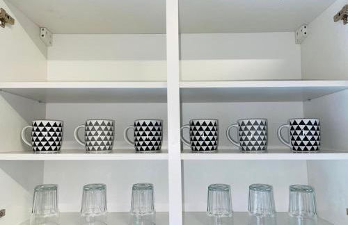 Whitmore House By RMR Accommodations - Newly Refurbed - Modern - Parking - Central - Foto 48