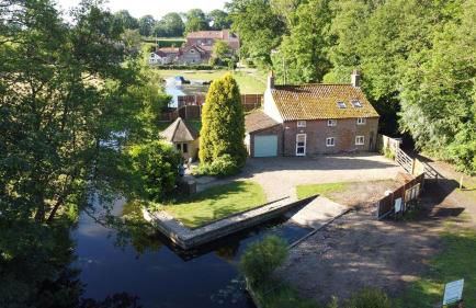 Wherry Cottage in Irstead on the Norfolk Broads - Foto 27