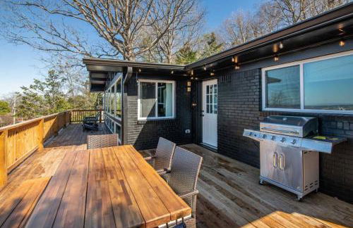 Luxurious Retreat with Stunning Views Sleeps 16) - Foto 26