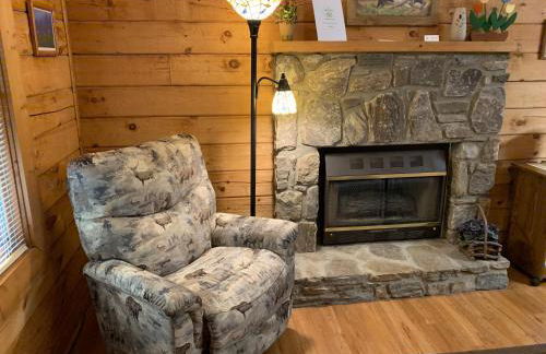 Misty Creek Log Cabins - Foto 17