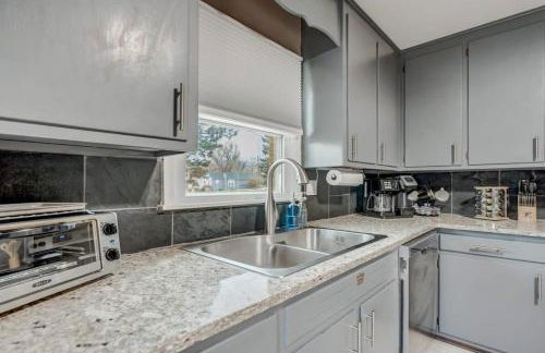 Blackstone Trails Downtown w BBQ & Fire Pit - Foto 20