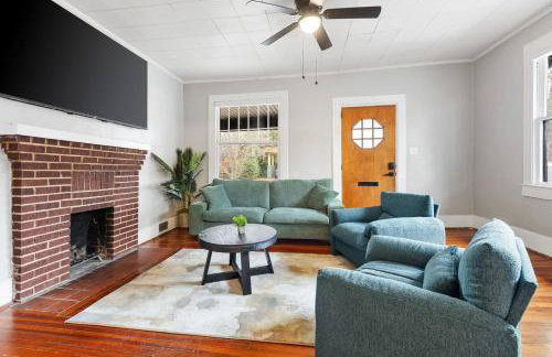Cottontown Bungalow - Fast WiFi - Walk Downtown - Foto 4