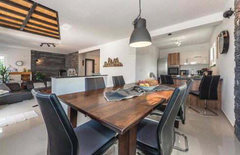 Four-Bedroom Holiday Home In Skradin-Dubavice - Foto 4