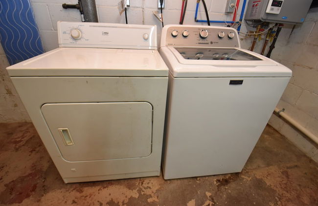 20 min Walk to ND 3 Bedroom 2 Bath Home 54475 - Foto 15