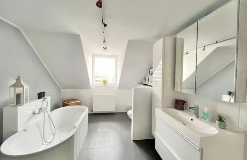 Tolle 2 Zimmer Wohnung Nähe ICE - Foto 22