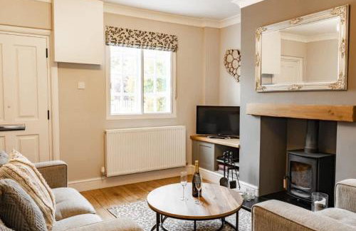 Charming Cottage close to Chester Garden Parking - Photo 14