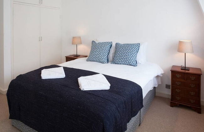 Stylish Apartments next to Buckingham Palace - Photo 5