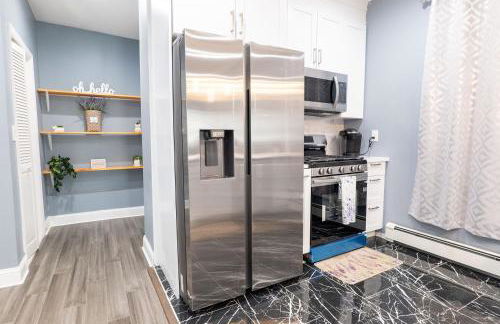 New Apartment Liberty State Park Jersey City NJ Airport Train Manhattan NYC - Foto 24