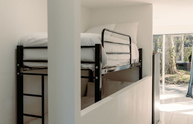 Mangoya Lounge - Photo 3