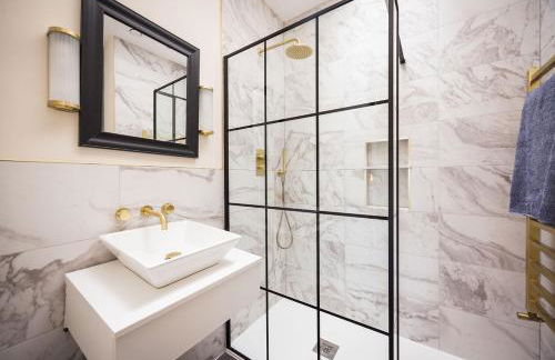 Steading conversion with amazing views - Photo 33