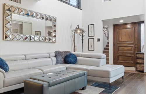 Windchime - Multiple Patios - Mins to Old Town - Foto 10