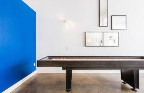 Historic Gaslamp Loft with Peloton Bike and Roof Deck - Foto 12