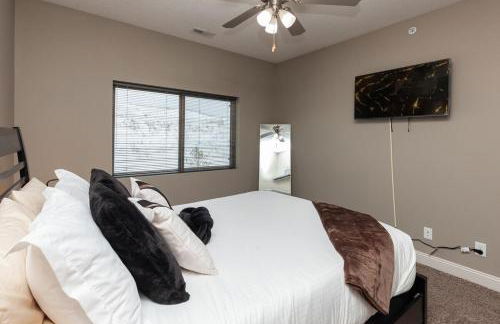 Exclusive, Pool, Massage Chair, Jordan Creek - Foto 42