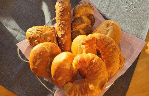 Fewo "Elsa" Reichmannsdorf - Brötchenservice - Foto 7