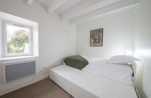 AR PENNITI - Magnifique maison en pierre proche plage - Foto 21