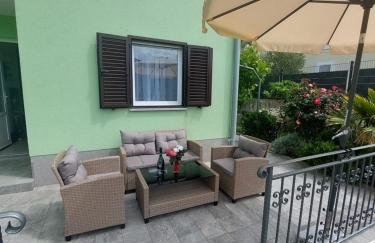 House Zrile with garden and jacuzzi - Foto 37