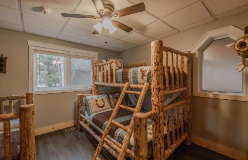 Magnificent 7 Home for 19 - Foto 36